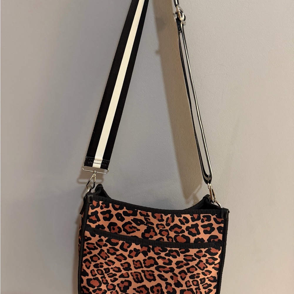 Leopard Print Crossbody Bag - Picture 2 of 7
